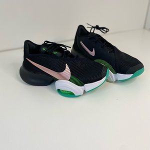 NIKE WOMEN AIR ZOOM SUPERREP 2 SIZE 7